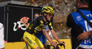 Alexis Guérin vence na Senhora da Graça num dia em que o ciclismo pedalou de luto