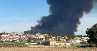 Novo incêndio em Santo Tirso mobiliza 77 operacionais e sete meios aéreos